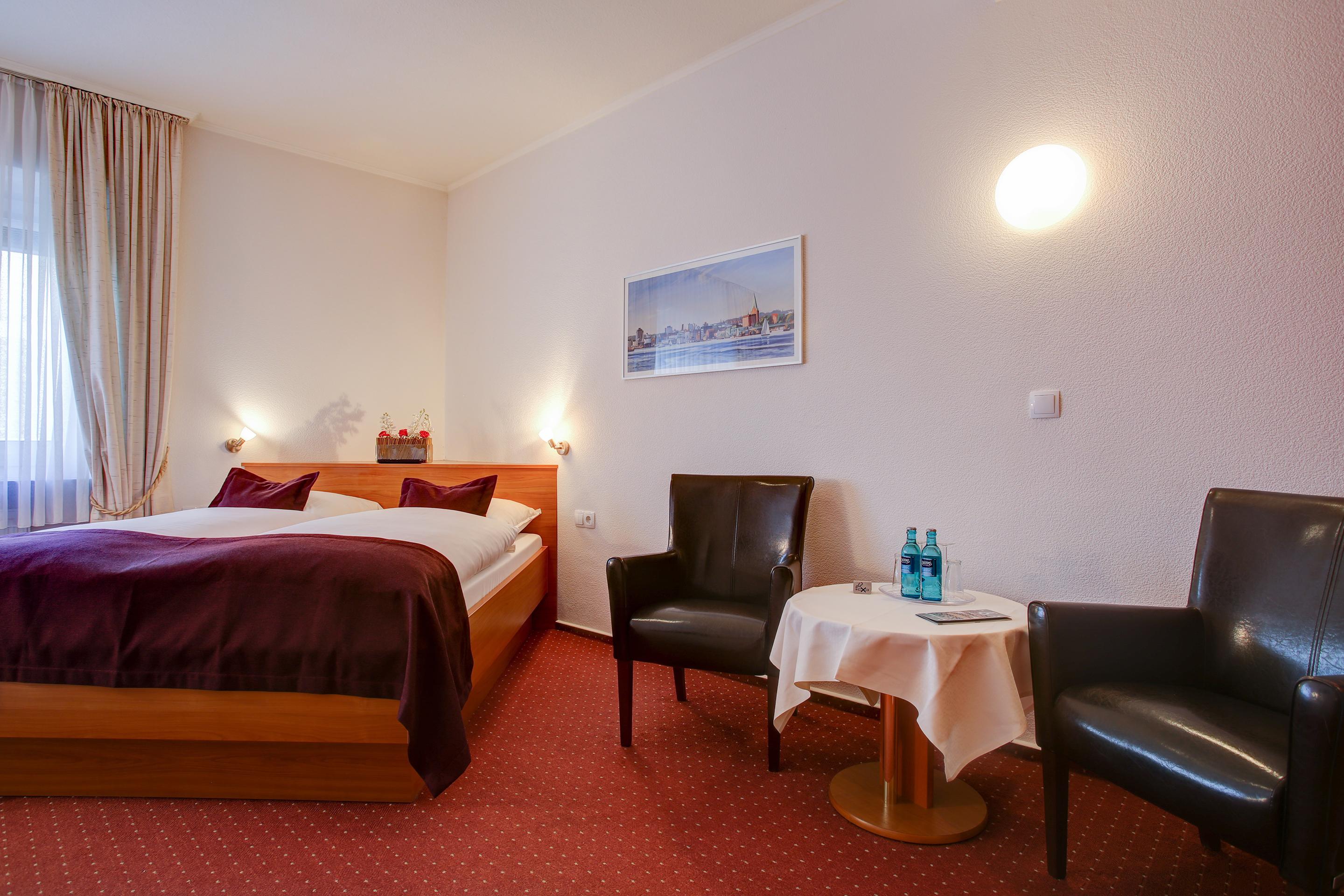Ina Hotel Consul Kiel Exterior photo